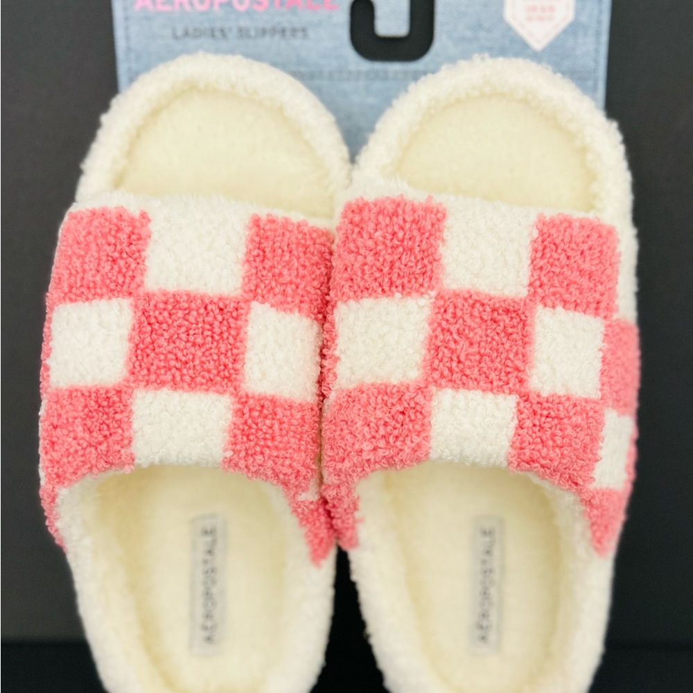 Aeropostale Kids Pink and White Checkered Slippers